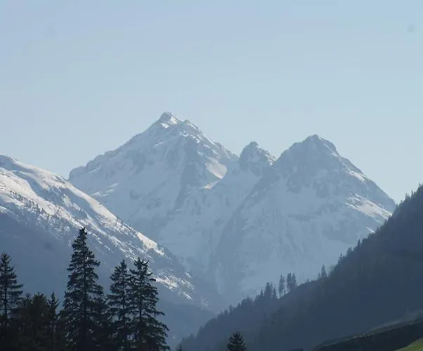 豪斯兰德尔公寓 公寓 *