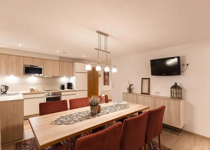 豪斯兰德尔公寓 *